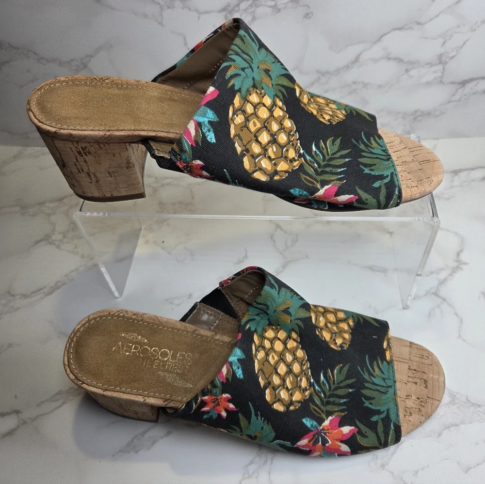 AEROSOLES Black Pineapple Print Slide Mules - Picture 2 of 6